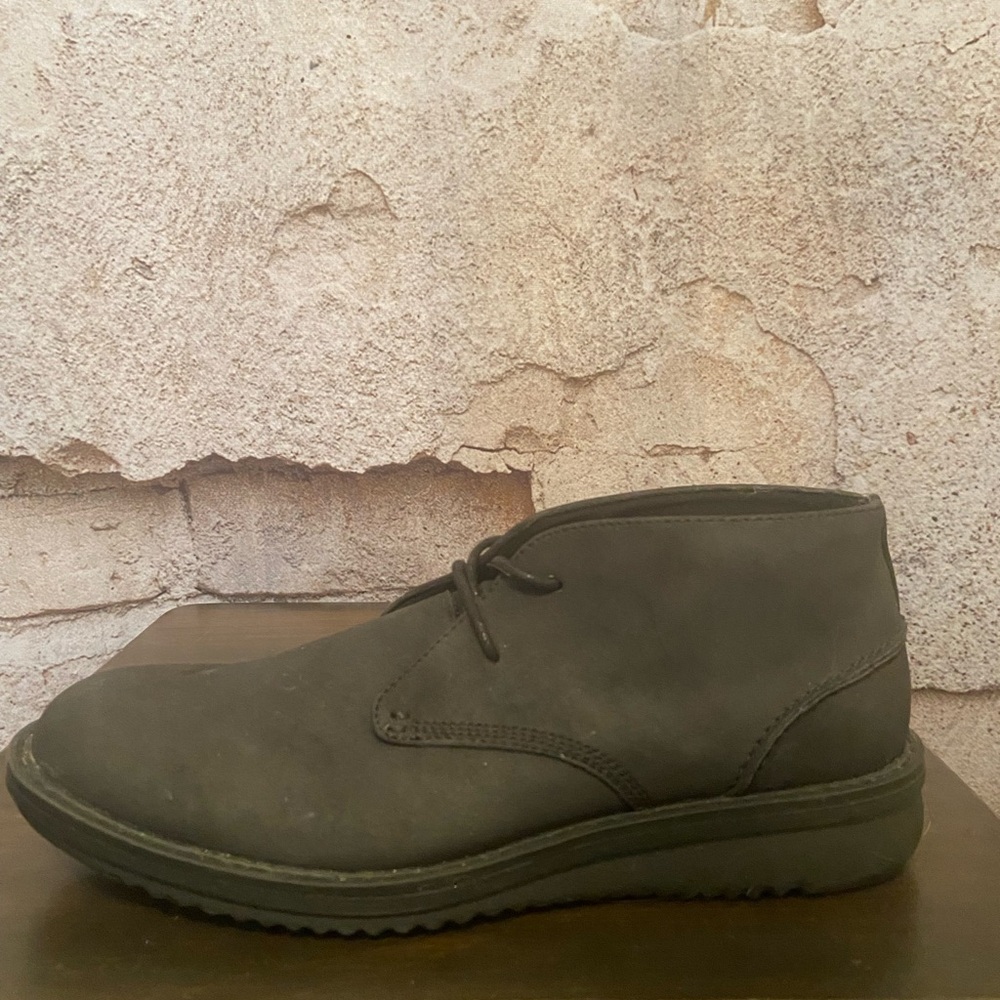 MENS Kenneth Cole Black Finnegan Chukka Leather Shoes